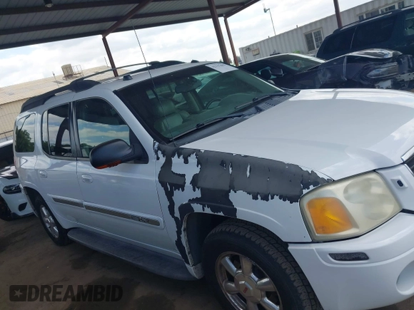 2005 GMC Envoy XL SLE with VIN 1GKET16S056151523, listed as a IAAI auction lot 42137483 with 189,778 mi miles. Bid and sale history available at carsss.com. Image 13.