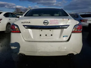 2014 Nissan Altima 2.5 S with VIN 1N4AL3AP6EN375223, listed as a Copart auction lot 88708535 with 116,164 mi miles and Salvage Title. Bid and sale history available at carsss.com. Image 6.