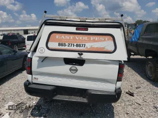 2024 Nissan Frontier S z VIN 1N6ED1CL8RN612711, wystawiony jako Copart lot #61778725 z przebiegiem 15 751 mil mil oraz Szkoda całkowita • Salvage title. Historia ofert i sprzedaży dostępna na DreamBid. Obrazek 6.
