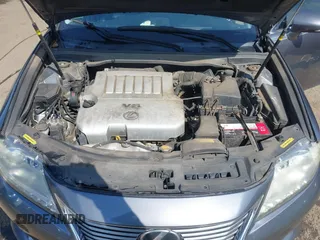 2013 Lexus ES 4dr Sdn with VIN JTHBK1GG9D2062663, listed as a IAAI auction lot 41662530 with 190,841 mi miles. Bid and sale history available at carsss.com. Image 10.