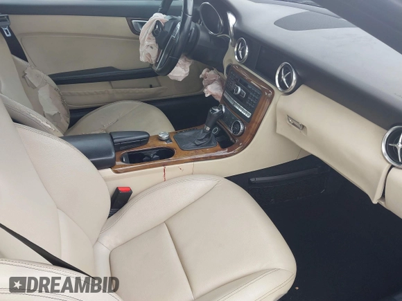 2014 Mercedes-Benz SLK 250 with VIN WDDPK4HA4EF079437, listed as a IAAI auction lot 41958020 with 95,063 mi miles and . Bid and sale history available at DreamBid. Image 5.