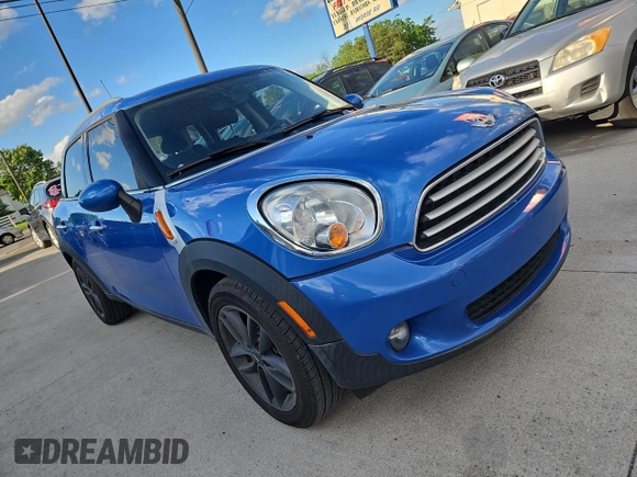 2012 MINI Countryman with VIN WMWZB3C50CWM30636, listed as a Copart auction lot 58615615 with 123,289 mi miles and Clean title. Bid and sale history available at DreamBid. Image 1.