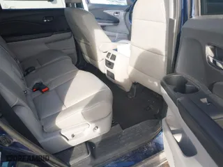 2016 Honda Pilot EX-L with VIN 5FNYF6H56GB065502, listed as a IAAI auction lot 41617799 with 144,397 mi miles. Bid and sale history available at carsss.com. Image 8.