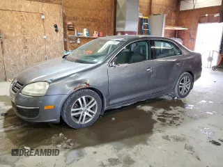 2006 Volkswagen Jetta 2.5L with VIN 3VWSF71K56M783559, listed as a Copart auction lot 48815365 with 185,353 mi miles and Salvage title. Bid and sale history available at DreamBid. Image 1.