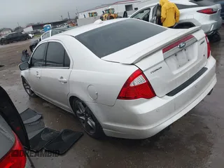 2011 Ford Fusion SPORT with VIN 3FAHP0KC2BR159150, listed as a IAAI auction lot 41546128 with 187,373 mi miles. Bid and sale history available at carsss.com. Image 3.