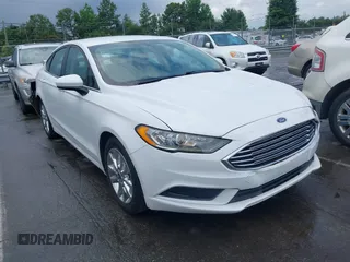 2017 Ford Fusion SE with VIN 3FA6P0H72HR219101, listed as a IAAI auction lot 42640322 with 50,396 mi miles and . Bid and sale history available at DreamBid. Image 1.