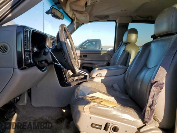 2006 Chevrolet Silverado 1500 LT1 with VIN 1GCEC19T86Z130760, listed as a Copart auction lot 45917125 with 179,023 mi miles and Salvage Title. Bid and sale history available at DreamBid. Image 7.