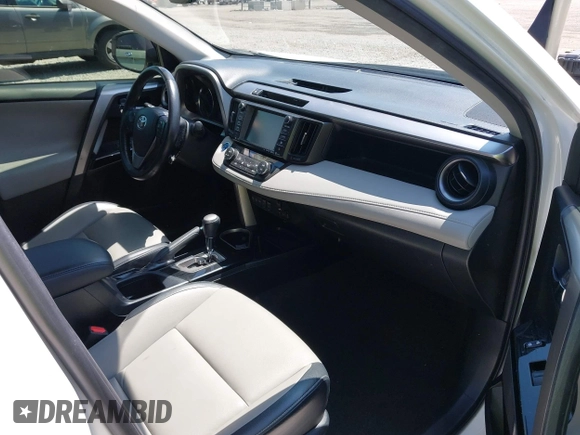 2016 Toyota RAV4 Limited с VIN JTMDJREV1GD020574, выставлен на аукционе IAAI как лот 42437803 с пробегом 107 821 миль миль и . История ставок и продаж доступна на DreamBid. Изображение 5.