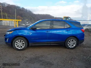 2019 Chevrolet Equinox LS with VIN 3GNAXSEV1KS521666, listed as a IAAI auction lot 40900088 with 77,573 mi miles. Bid and sale history available at carsss.com. Image 14.