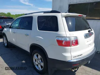 2011 GMC Acadia SLE with VIN 1GKKRPED2BJ274157, listed as a IAAI auction lot 42114668 with 173,835 mi miles. Bid and sale history available at carsss.com. Image 3.