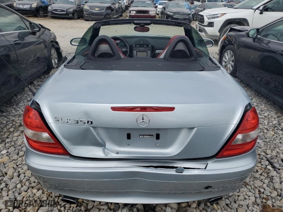 2005 Mercedes-Benz SLK-Class with VIN WDBWK56F05F042586, listed as a Copart auction lot 42706875 with 92,813 mi miles and Salvage Title. Bid and sale history available at carsss.com. Image 6.