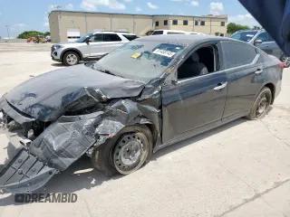 2020 Nissan Altima S with VIN 1N4BL4BVXLC113544, listed as a Copart auction lot 61458145 with 76,291 mi miles and Salvage title. Bid and sale history available at DreamBid. Image 1.