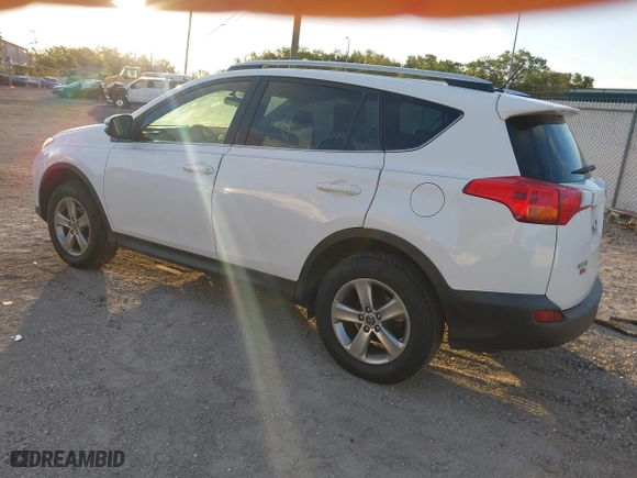 2015 Toyota RAV4 XLE with VIN JTMWFREV4FD069471, listed as a IAAI auction lot 41854384 with 168,663 mi miles. Bid and sale history available at carsss.com. Image 3.