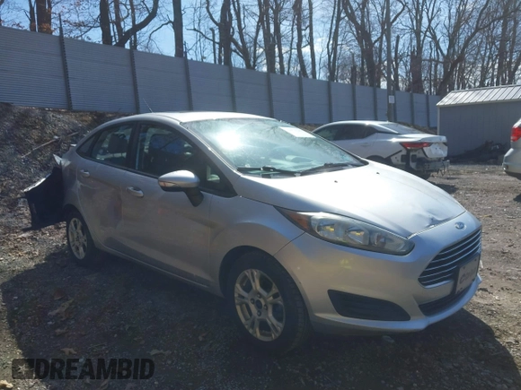 2016 Ford Fiesta SE with VIN 3FADP4BJ4GM106538, listed as a IAAI auction lot 41871345 with 123,847 mi miles. Bid and sale history available at carsss.com. Image 1.