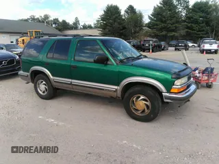 1999 Chevrolet Blazer LT with VIN 1GNDT13W3X2137471, listed as a IAAI auction lot 42847738 with 97,418 mi miles and . Bid and sale history available at DreamBid. Image 1.