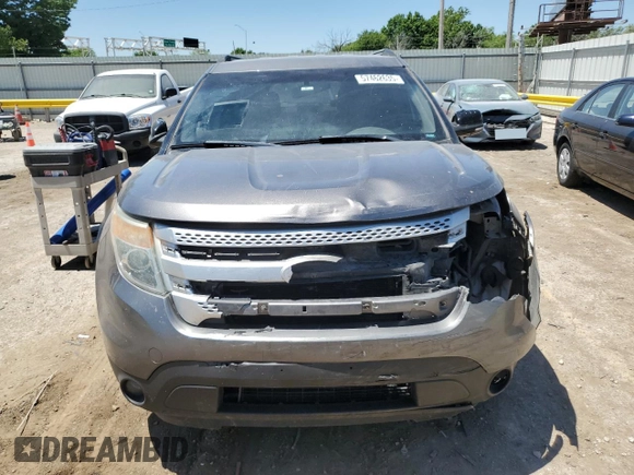 2012 Ford Explorer XLT with VIN 1FMHK7D85CGA31869, listed as a Copart auction lot 57462635 with 207,993 mi miles and Salvage title. Bid and sale history available at DreamBid. Image 5.