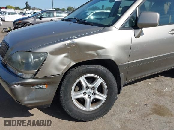1999 Lexus RX 300 with VIN JT6HF10U6X0092078, listed as a IAAI auction lot 41988259 with 144,148 mi miles and . Bid and sale history available at DreamBid. Image 6.