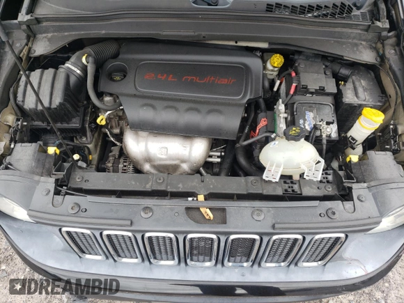 2015 Jeep Renegade Sport with VIN ZACCJBAT0FPB66135, listed as a Copart auction lot 51174775 with 148,834 mi miles and Clean Title. Bid and sale history available at DreamBid. Image 13.