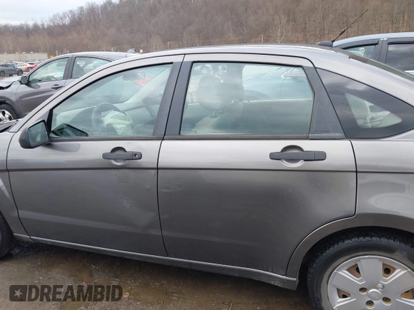 2009 Ford Focus S with VIN 1FAHP34N89W211162, listed as a IAAI auction lot 41677415 with 94,597 mi miles. Bid and sale history available at carsss.com. Image 15.