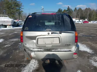 2002 GMC Envoy SLT with VIN 1GKDT13S822154592, listed as a IAAI auction lot 41389285 with 153,897 mi miles. Bid and sale history available at carsss.com. Image 13.