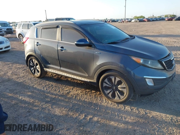 2013 Kia Sportage SX with VIN KNDPCCA60D7447693, listed as a IAAI auction lot 42025038 with Not Provided miles and . Bid and sale history available at carsss.com. Image 1.