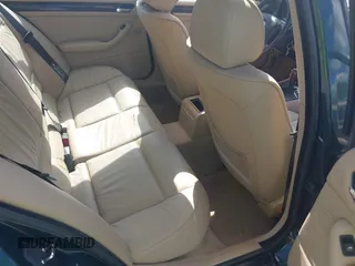 2001 BMW 3 Series с VIN WBAAW33451ET41026, выставлен на аукционе IAAI как лот 42752100 с пробегом 79 102 миль миль и . История ставок и продаж доступна на DreamBid. Изображение 8.