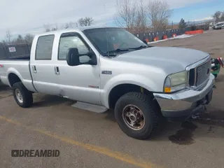 2004 Ford F-350 XL с VIN 1FTSW31P64EB19006, выставлен на аукционе IAAI как лот 41452911 с пробегом Не указан миль и . История ставок и продаж доступна на DreamBid. Изображение 1.