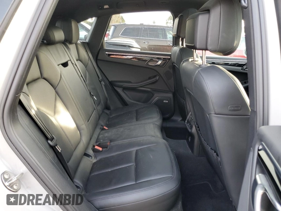 2022 Porsche Macan with VIN WP1AA2A53NLB09015, listed as a Copart auction lot 44997085 with 13,999 mi miles and Salvage title. Bid and sale history available at DreamBid. Image 11.