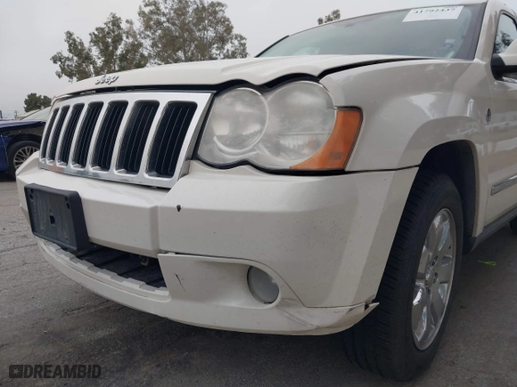 2009 Jeep Grand Cherokee Limited with VIN 1J8HR58P39C547341, listed as a IAAI auction lot 41792437 with 147,260 mi miles. Bid and sale history available at carsss.com. Image 6.