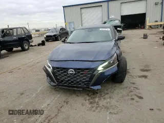 2023 Nissan Altima SR z VIN 1N4BL4CV0PN406801, wystawiony jako Copart lot #43175775 z przebiegiem 48 964 mil mil oraz Szkoda całkowita • Salvage title. Historia ofert i sprzedaży dostępna na DreamBid. Obrazek 11.