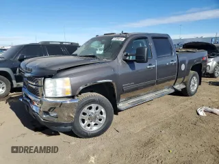 2011 Chevrolet Silverado 3500HD SRW LT with VIN 1GC4K0C88BF229975, listed as a Copart auction lot 81095814 with 88,656 mi miles and Salvage Title. Bid and sale history available at carsss.com. Image 1.