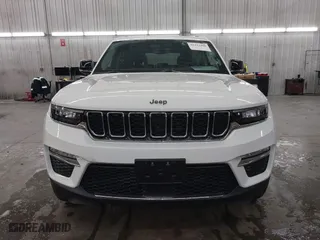 2023 Jeep Grand Cherokee Limited with VIN 1C4RJHBG1PC533335, listed as a IAAI auction lot 41443400 with 21,807 mi miles. Bid and sale history available at carsss.com. Image 12.