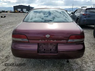 1997 Nissan Altima XE z VIN 1N4BU31DXVC181006, wystawiony jako Copart lot #57670815 z przebiegiem 98 202 mil mil oraz Szkoda całkowita • Salvage title. Historia ofert i sprzedaży dostępna na DreamBid. Obrazek 6.