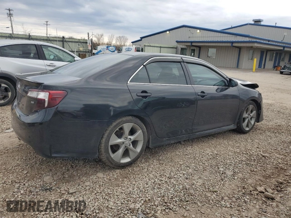 2014 Toyota Camry L with VIN 4T1BF1FK2EU351400, listed as a Copart auction lot 52198935 with 142,318 mi miles and Salvage Title. Bid and sale history available at carsss.com. Image 3.