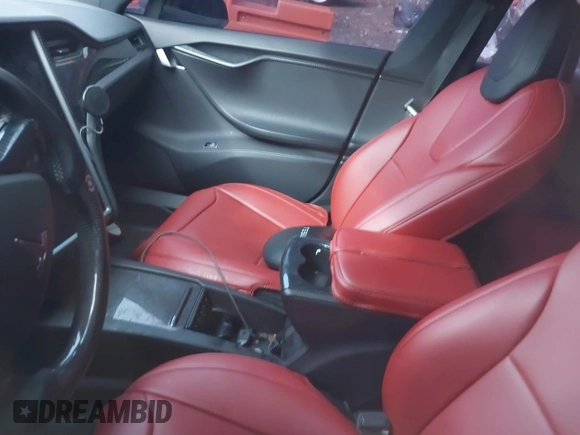 2018 Tesla Model S 75D z VIN 5YJSA1E24JF293863, wystawiony jako IAAI lot #41770779 z przebiegiem Nie podano mil oraz . Historia ofert i sprzedaży dostępna na DreamBid. Obrazek 15.