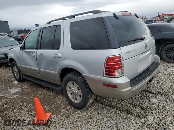 2002 Mercury Mountaineer z VIN 4M2DU86W02UJ22573, wystawiony jako Copart lot #83585694 z przebiegiem Nie podano mil oraz Szkody całkowita. Historia ofert i sprzedaży dostępna na DreamBid. Obrazek 2.