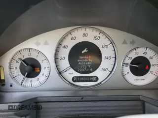 2007 Mercedes-Benz E 350 z VIN WDBUF56X47B128689, wystawiony jako Copart lot #59374825 z przebiegiem 138 042 mil mil oraz Szkoda całkowita • Salvage title. Historia ofert i sprzedaży dostępna na DreamBid. Obrazek 9.