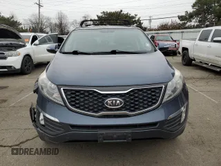 2012 Kia Sportage SX with VIN KNDPCCA69C7170928, listed as a Copart auction lot 44991175 with 176,239 mi miles and Salvage title. Bid and sale history available at DreamBid. Image 5.