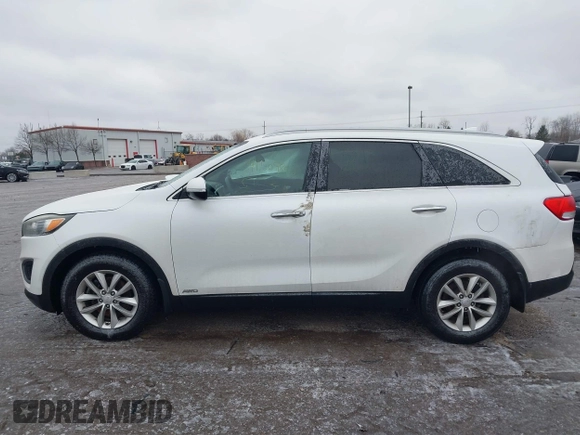 2016 Kia Sorento LX with VIN 5XYPGDA35GG053887, listed as a IAAI auction lot 41509800 with 102,529 mi miles. Bid and sale history available at carsss.com. Image 14.