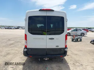 2019 Ford Transit Passenger XL с VIN 1FBZX2CM6KKA99660, выставлен на аукционе IAAI как лот 42318961 с пробегом 112 836 миль миль и . История ставок и продаж доступна на DreamBid. Изображение 17.