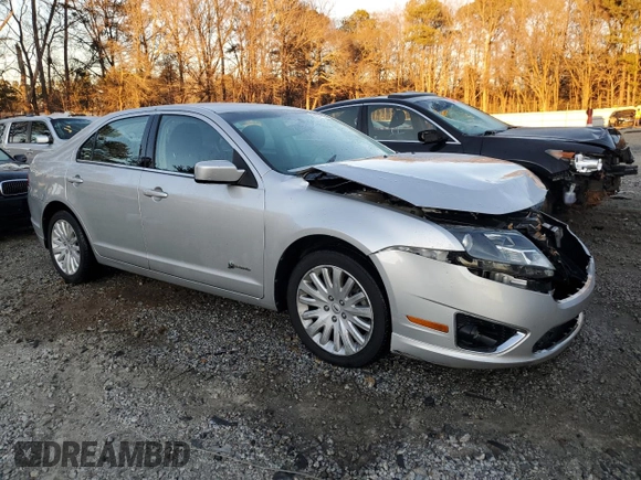 2010 Ford Fusion Hybrid with VIN 3FADP0L30AR381018, listed as a Copart auction lot 87867145 with 0 mi miles and Salvage Title. Bid and sale history available at carsss.com. Image 4.
