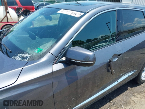 2020 Acura RDX with VIN 5J8TC2H35LL007934, listed as a IAAI auction lot 42597543 with 26,879 mi miles and . Bid and sale history available at DreamBid. Image 6.