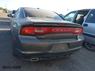2011 Dodge Charger SE with VIN 2B3CL3CG2BH527195, listed as a IAAI auction lot 41970803 with 1 mi miles. Bid and sale history available at carsss.com. Image 6.