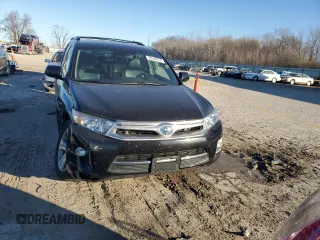 2011 Toyota Highlander Hybrid Limited with VIN JTEDC3EH0B2001564, listed as a Copart auction lot 82548214 with 0 mi miles and Salvage Title. Bid and sale history available at carsss.com. Image 5.
