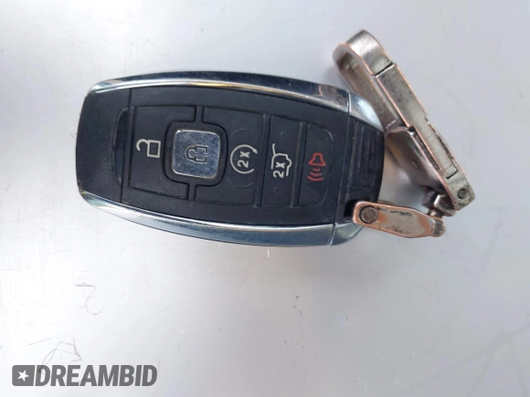 2019 Lincoln Navigator Reserve z VIN 5LMJJ2LT2KEL09194, wystawiony jako IAAI lot #40900152 z przebiegiem 117 272 mil mil oraz . Historia ofert i sprzedaży dostępna na DreamBid. Obrazek 11.