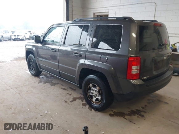 2016 Jeep Patriot Sport z VIN 1C4NJPBA8GD524615, wystawiony jako IAAI lot #42402008 z przebiegiem 196 800 mil mil oraz . Historia ofert i sprzedaży dostępna na DreamBid. Obrazek 3.