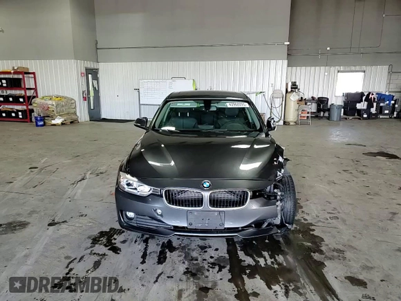 2015 BMW 3 Series 320i xDrive with VIN WBA3C3C59FK203363, listed as a Copart auction lot 43968095 with 99,468 mi miles and Salvage Title. Bid and sale history available at carsss.com. Image 10.