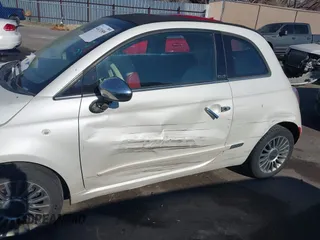 2012 FIAT 500 Lounge z VIN 3C3CFFER7CT119147, wystawiony jako IAAI lot #41431509 z przebiegiem 140 084 mil mil oraz . Historia ofert i sprzedaży dostępna na DreamBid. Obrazek 6.