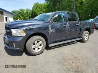 2018 Ram 1500 Express z VIN 3C6RR7KG8JG197858, wystawiony jako Copart lot #58151875 z przebiegiem 76 286 mil mil oraz Szkoda całkowita • Salvage title. Historia ofert i sprzedaży dostępna na DreamBid. Obrazek 1.
