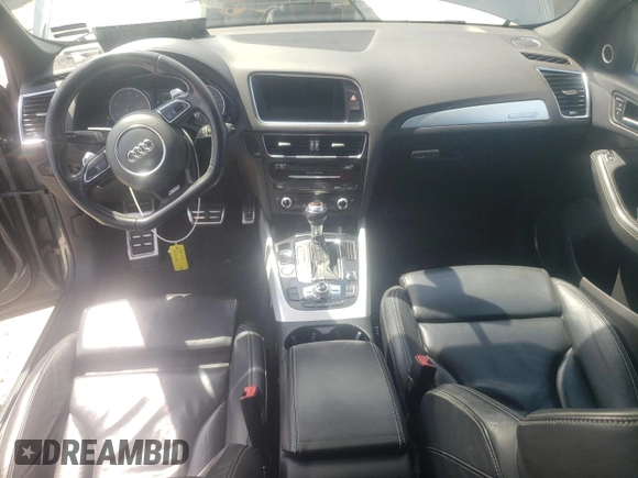2014 Audi SQ5 Premium Plus with VIN WA1CGAFPXEA010954, listed as a Copart auction lot 69698444 with 193,137 mi miles and Salvage Title. Bid and sale history available at carsss.com. Image 8.